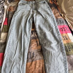 SHEIN Light Wash Straight Leg Jeans